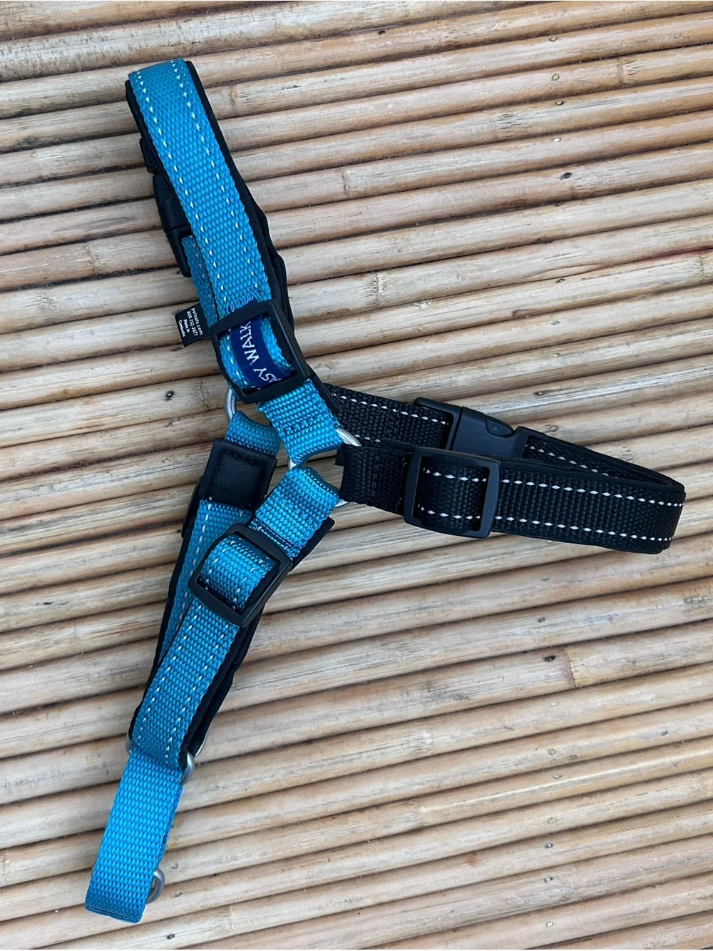 PetSafe Ocean Teal and Black No-Pull Dog Harness